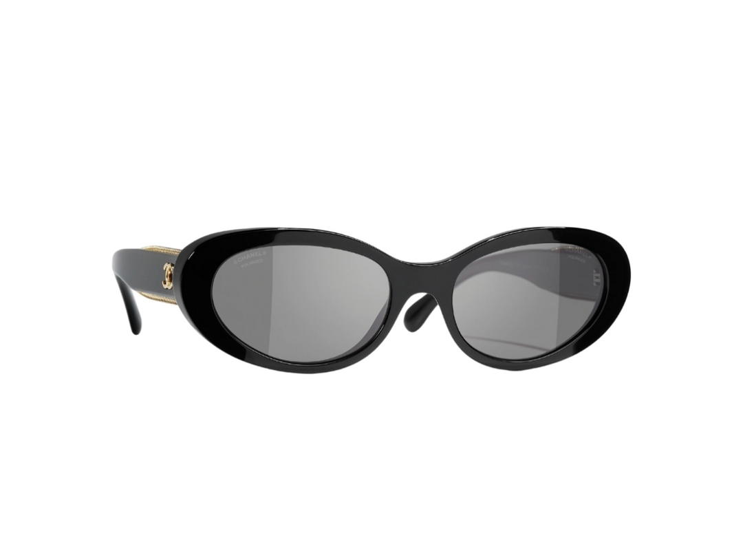 Chanel Chanel Oval Sunglasses In Black Frame With Black