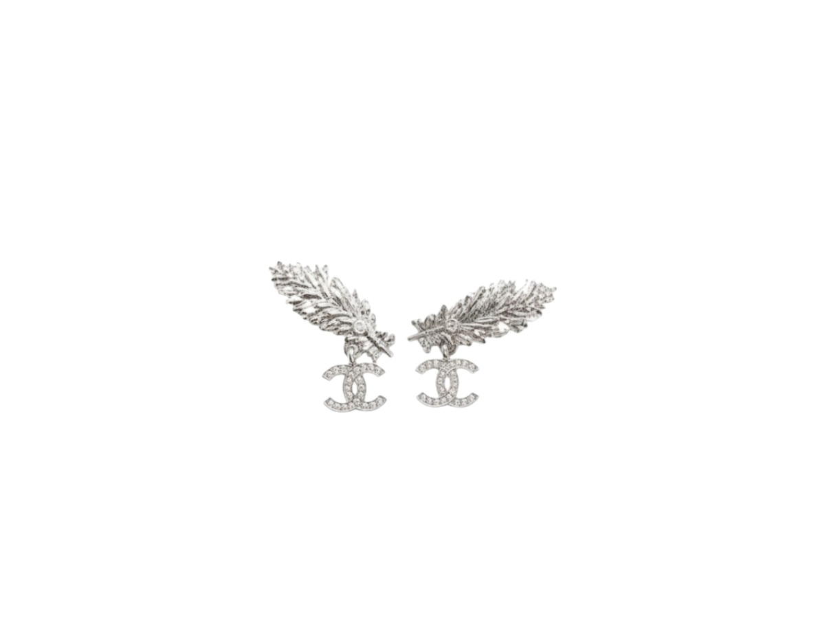 Chanel Chanel Stud Earrings In Silver Metal With Strass Hardware Gold Crystal