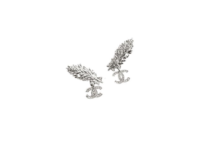 Chanel Chanel Stud Earrings In Silver Metal With Strass Hardware Gold Crystal - view 2