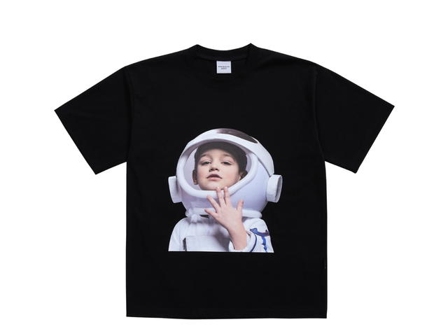acmé de la vie acmé de la vie Baby Face Short Sleeve T-Shirt Black Astronaut Black - view 1