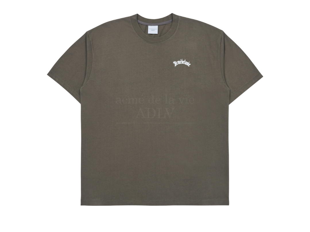 acmé de la vie acmé de la vie x Lisa Gold Chain Bear Doll Short Sleeve T-shirt Cocoa