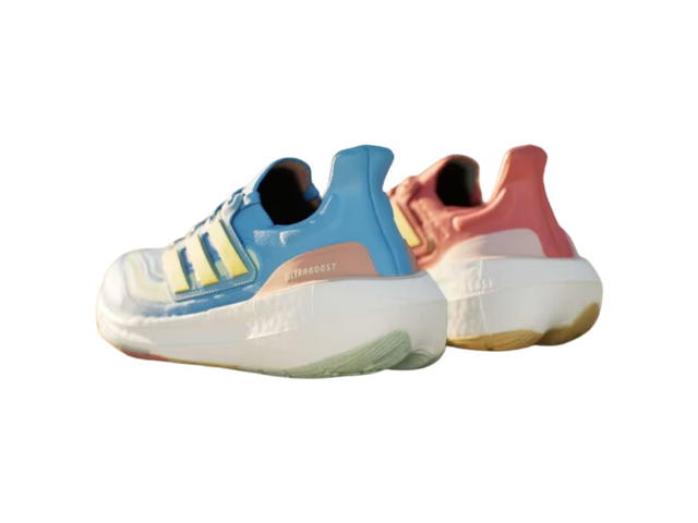 adidas adidas Ultraboost Light Blue Burst Yellow Semi Green Spark - view 4
