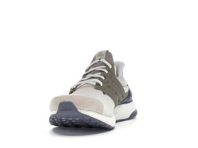 adidas Adidas Ultra Boost Lux Sneakersnstuff x Social Status Vintage White - view 3