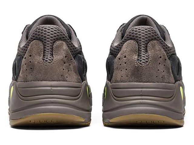 adidas adidas Yeezy Boost 700 Mauve - view 2