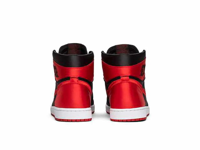 Jordan Air Jordan 1 Retro High OG SE 'Satin Banned' - view 4