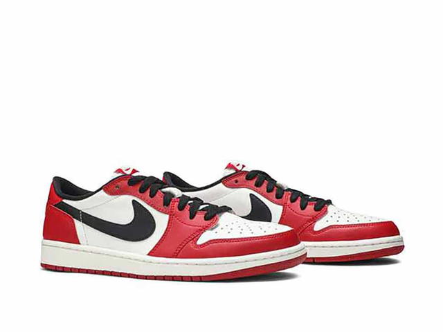Jordan Jordan 1 Retro Low Chicago (2016) - view 3