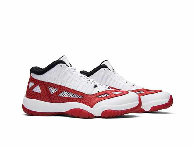 Jordan Jordan 11 Retro Low IE White Gym Red - view 3