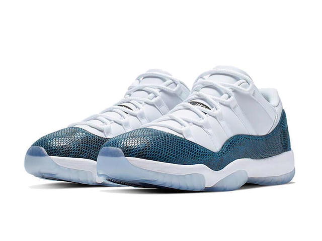 Jordan Jordan 11 Retro Low Snake Navy (2019) - view 3