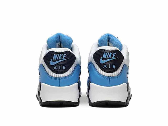 Nike Air Max 90 'UNC' - view 2