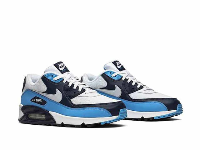 Nike Air Max 90 'UNC' - view 3
