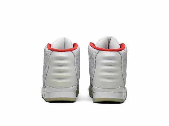 Yeezy Nike Air Yeezy 2 NRG Pure Platinum - view 4