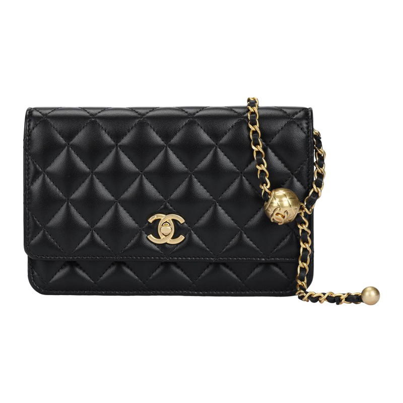 Chanel Chanel WOC - black