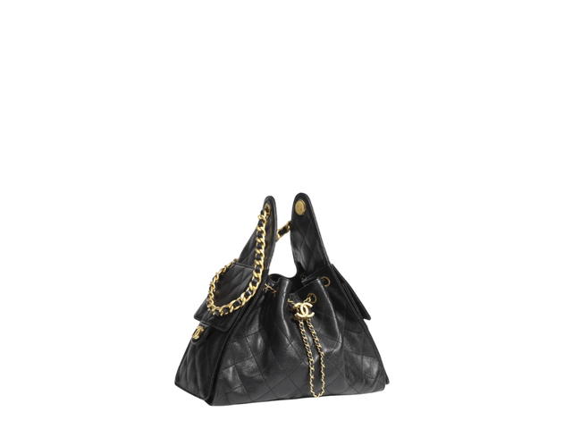 Chanel Chanel 25 Small Handbag In Black Grained Calfskin With Gold Hardware - view 2