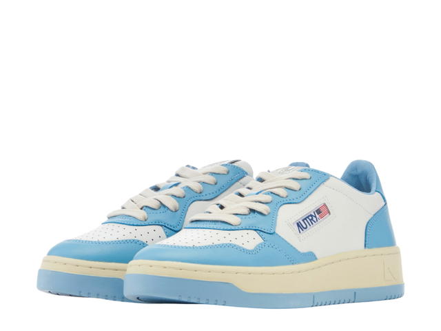 Autry Autry Two-Tone Medalist Low In Leather Color White And Sea Blue - view 3