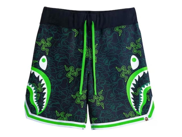 Bape Bape x Razer Neon Camo Basketball Sweat Shorts Black Green - view 1
