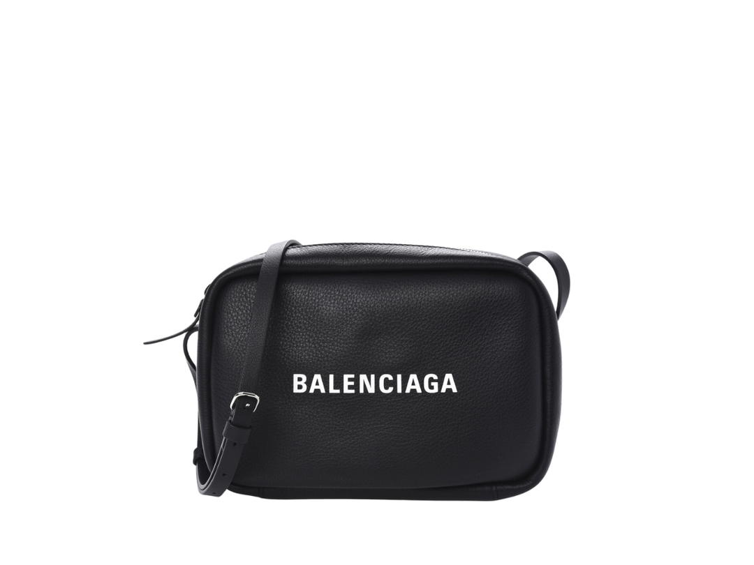 Balenciaga Balenciaga Everyday Camera Bag In Calfskin With Logo Black