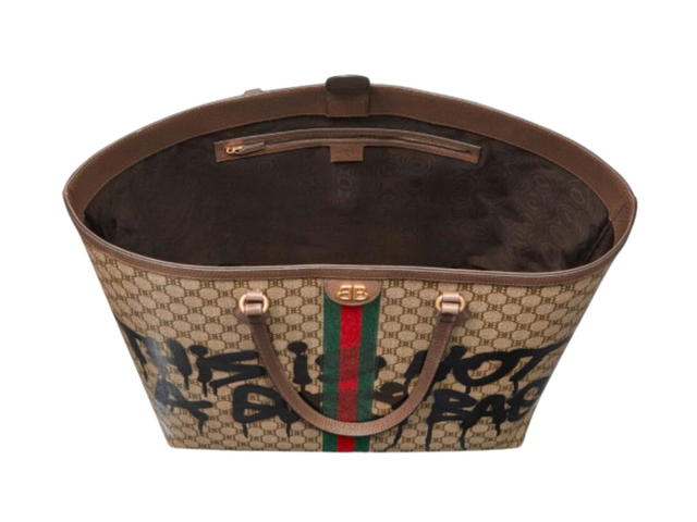 Balenciaga Balenciaga x Gucci Hacker Graffiti Large Tote Bag in Coated Canvas in Beige - view 3