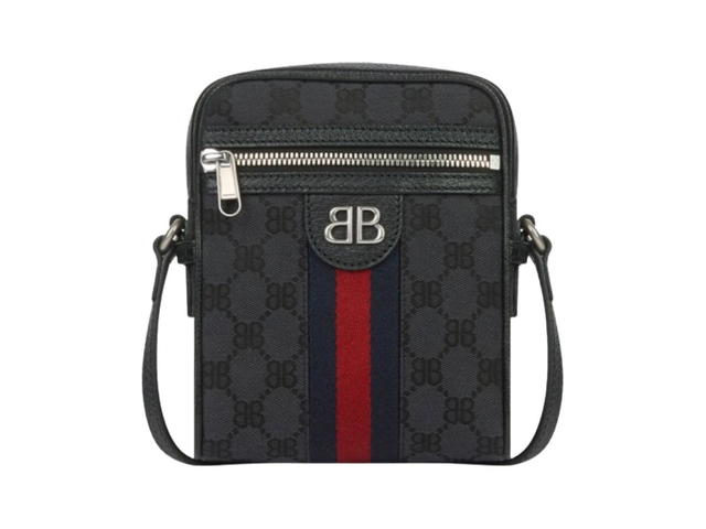 Balenciaga Balenciaga x Gucci Hacker Shoulder Zip Bag in Canvas Jacquard in Black - view 3