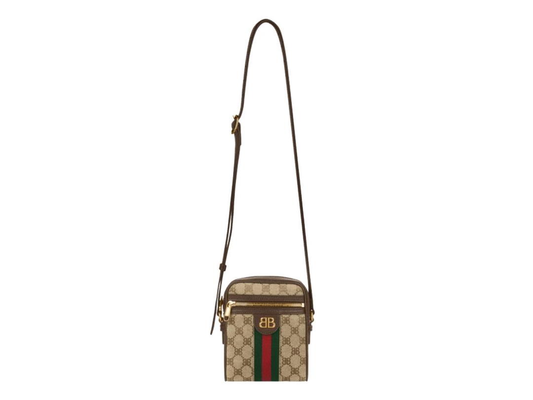 Balenciaga Balenciaga x Gucci Hacker Shoulder Zip Bag in Coated Canvas in Beige