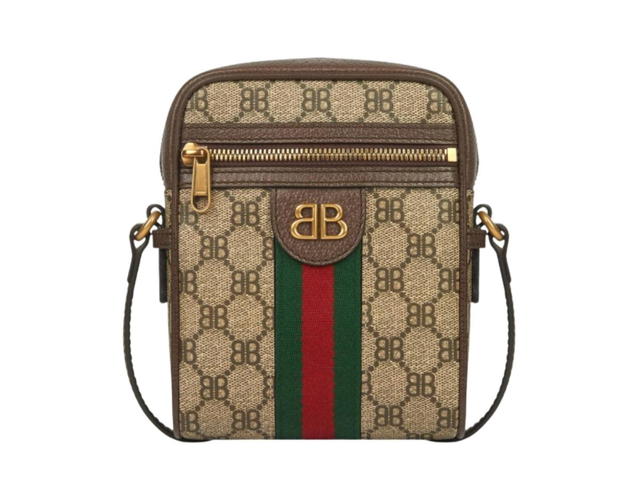 Balenciaga Balenciaga x Gucci Hacker Shoulder Zip Bag in Coated Canvas in Beige - view 3