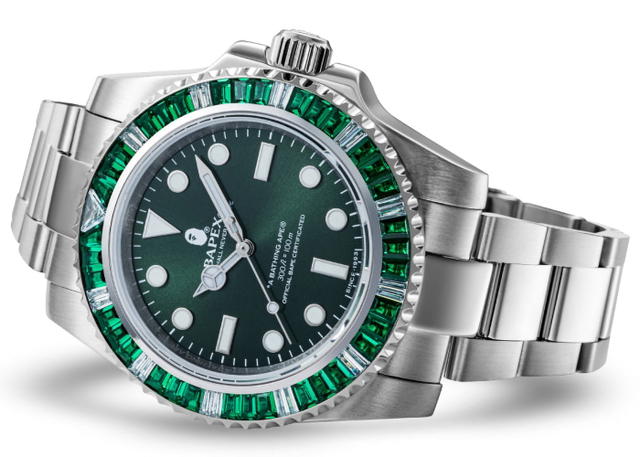 Bape BAPE Type 1 Bapex Crystal Stone Watch Silver/Green - view 2