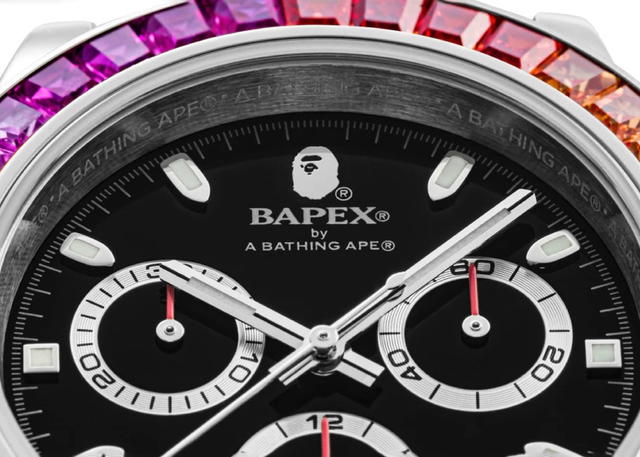 Bape BAPE Type 4 BAPEX Crystal Stone Watch Silver - view 2