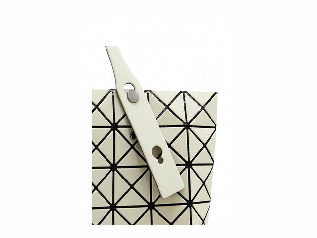 Issey Miyake Bao Bao Issey Miyake Prism Bi Tote Bag Light Beige - view 2