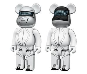 Buy BE@RBRICK Daft Punk Tron Legacy Ver. 2 Pack 400% at Sasom – Authentic and Ready to Ship
