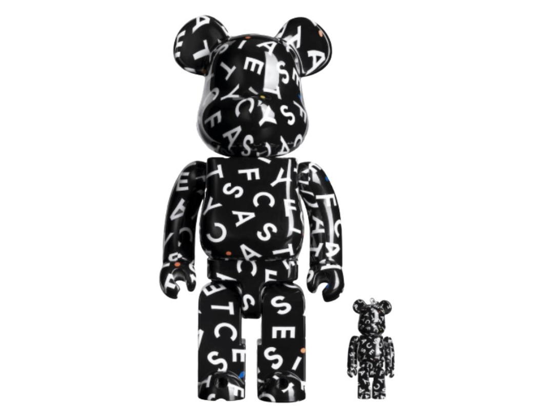 Casetify BE@RBRICK x CASETiFY 10th Anniversary 400% + 100%