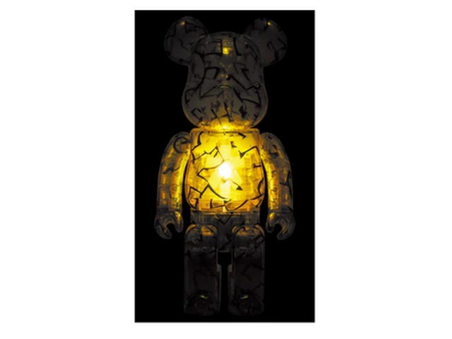 Medicom Toy BE@RBRICK x Jimmy Choo x Eric Haze Curated By Poggy Light Up 400% + 100% - view 3