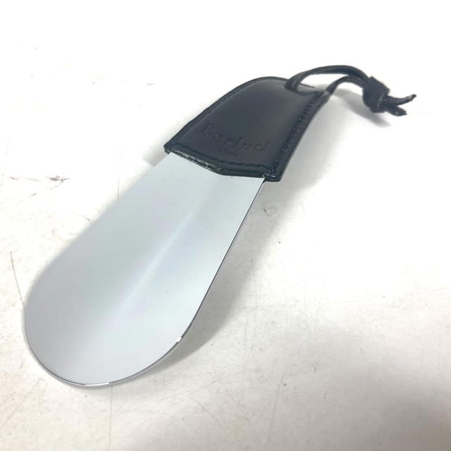 Berluti Berluti Shoehorn shoehorn interior Shoehorn Leather / Metal Black/Silver - view 2