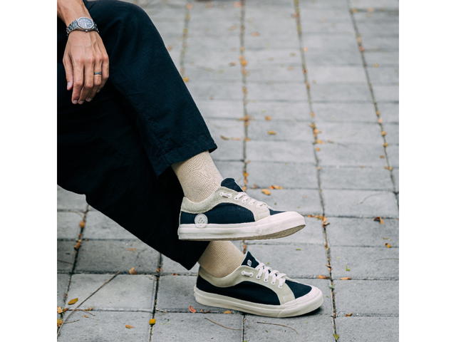BIKK BIKK "Wind" Black-Cream Sneakers - view 7