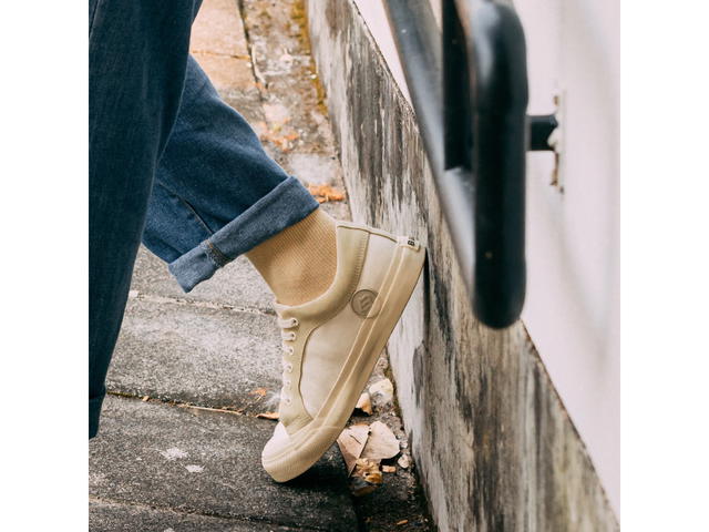 BIKK BIKK "Wind" Latte Sneakers - view 7