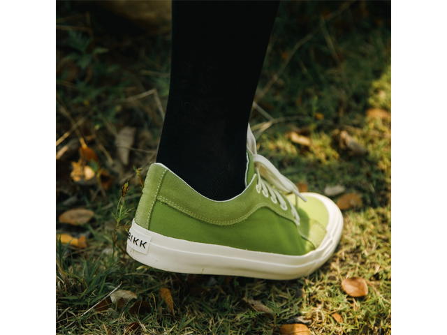 BIKK BIKK "Wind" Matcha Sneakers - view 7