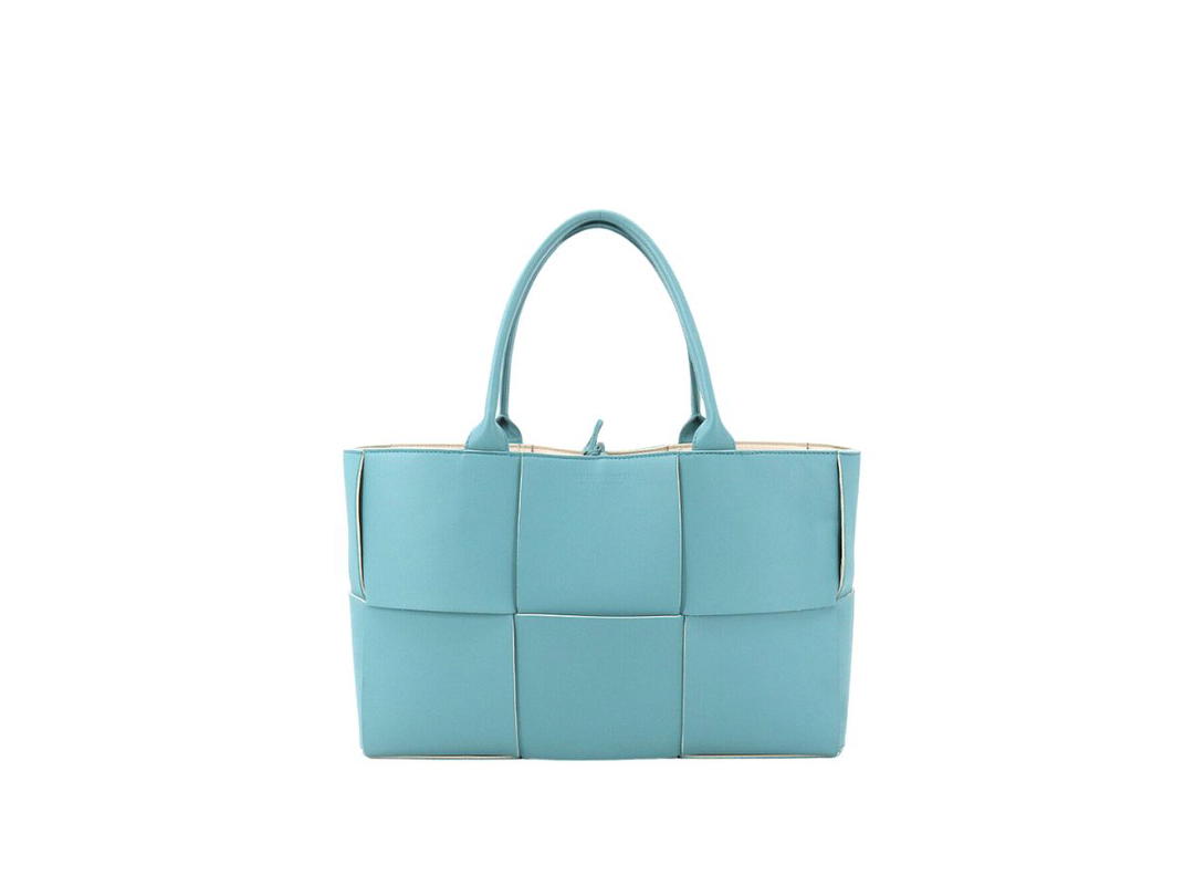Bottega Veneta Bottega Veneta Arco Tote Bag In Medium Intrecciato Canvas Light Blue