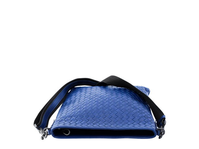 Bottega Veneta Bottega Veneta Blue Intrecciato Nappa Leather Flat Messenger Bag - view 3