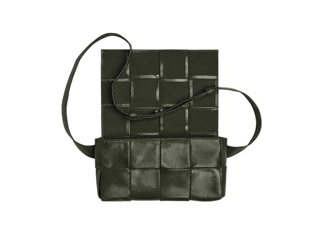 Bottega Veneta Bottega Veneta Cassette Belt Bag In Calfskin With Silver Hardware Camping - view 3