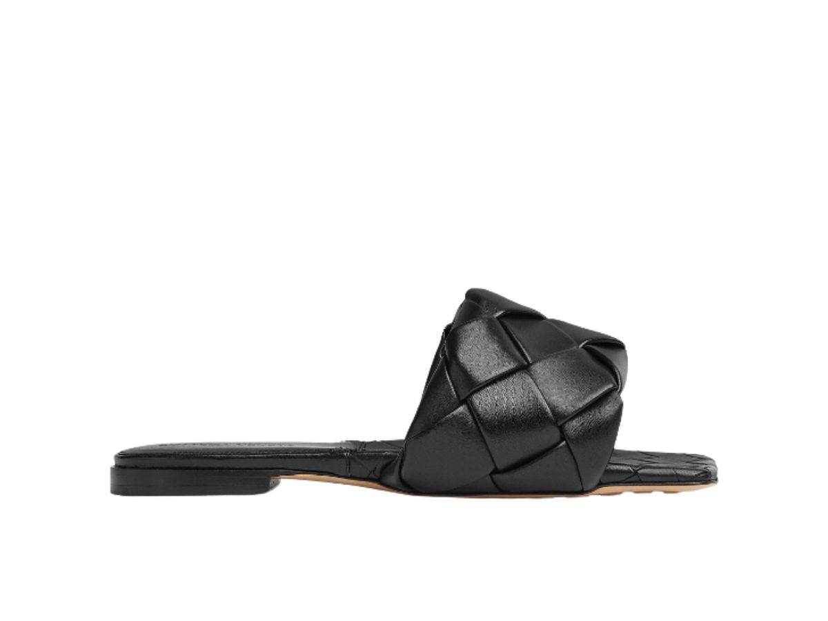 Bottega Veneta Bottega Veneta Lido Flat Sandal Black