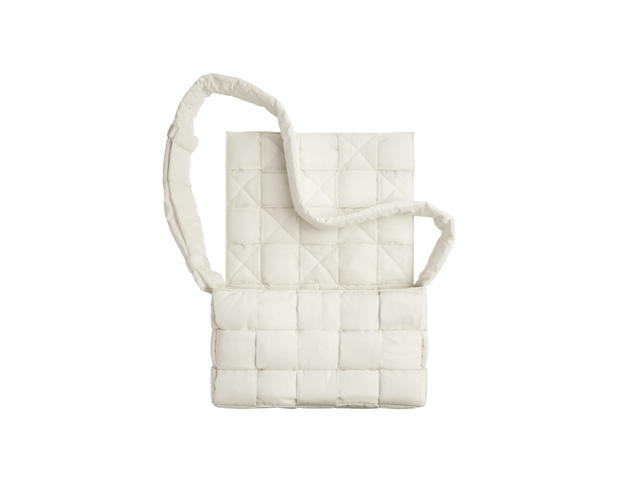 Bottega Veneta Bottega Veneta Maxi Padded Tech Cassette In Intreccio Nylon With Silver Finish Hardware White - view 3