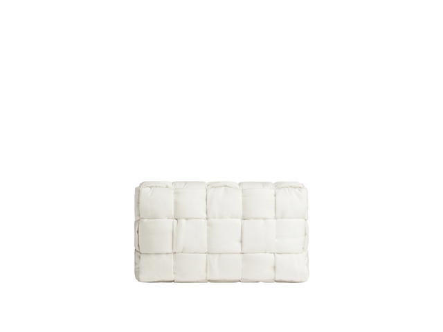 Bottega Veneta Bottega Veneta Maxi Padded Tech Cassette In Intreccio Nylon With Silver Finish Hardware White - view 4