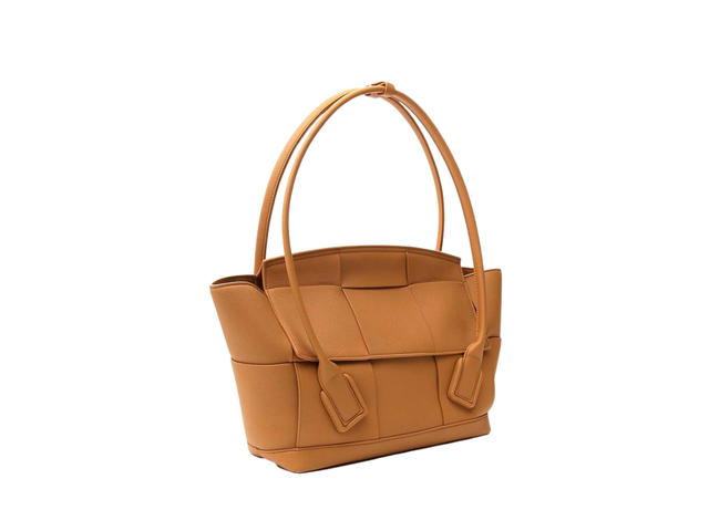 Bottega Veneta Bottega Veneta Medium Arco In Grained Leather With Gold Finish Hardware Caramel - view 2