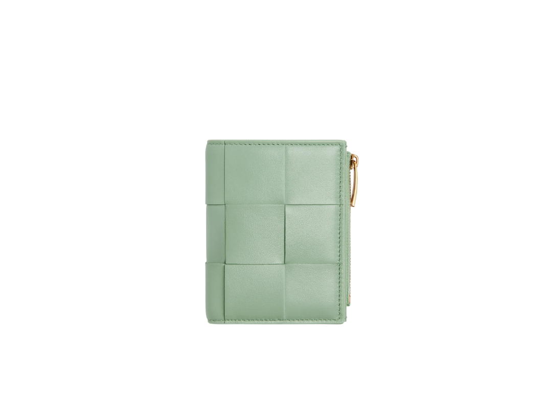 Bottega Veneta Bottega Veneta Small Cassette Bi-Fold Zip Wallet In Calfskin Intreccio Leather With Gold Finish Hardware New Sauge