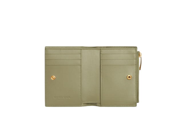 Bottega Veneta Bottega Veneta Small Cassette Bi-Fold Zip Wallet In Calfskin Intreccio Leather With Gold Finish Hardware Travertine - view 3