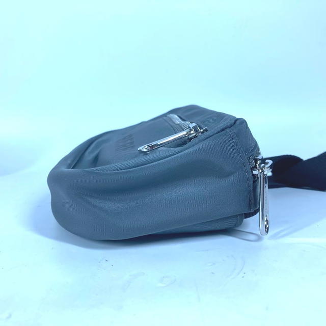 Burberry BURBERRY 8052888 cross logo Belt Bag Waist Pouch body bag gray/Black Unused - view 4