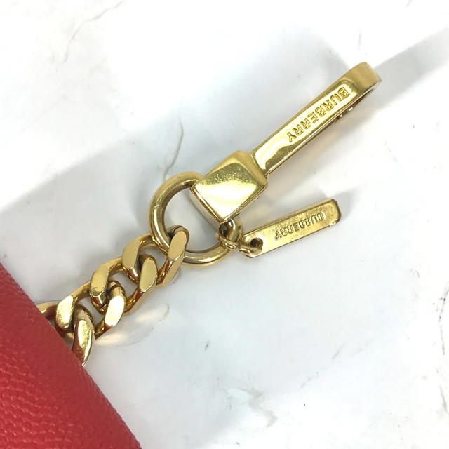 Burberry BURBERRY TB logo airpods case Earphone case Leather Red - view 3