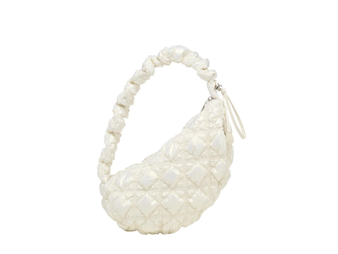 Carlyn Carlyn Cozy Glow In Polyester-PU Ivory