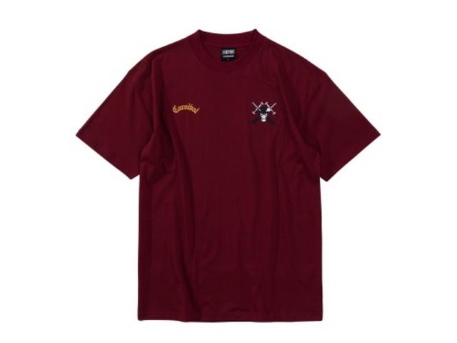 Carnival Carnival X One Piece Mihawk T-Shirt Maroon - view 2