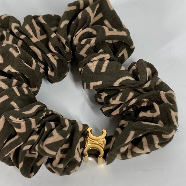 Celine CELINE Triomphe logo hair accessories hair rubber Scrunchie silk / Rubber khaki - view 5