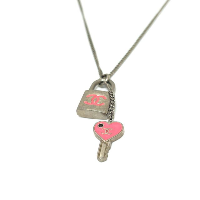 Chanel CHANEL 07P CC Mark Padlock Cadena Heart Key Chain accessories Necklace - view 3