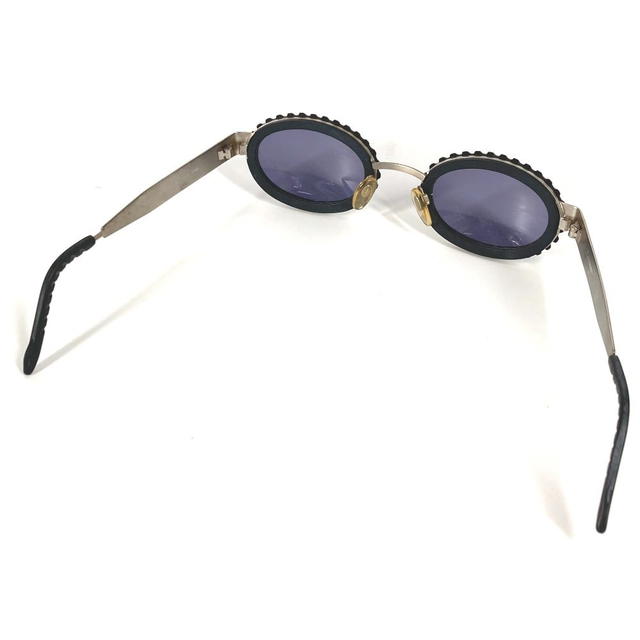 Chanel CHANEL 10506 90405 vintage 31 RUE CAMBON Camera Lens Oval Wave sunglasses - view 3